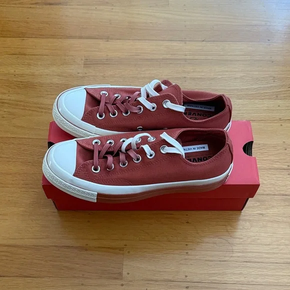 Special converse - Picture 2 of 6